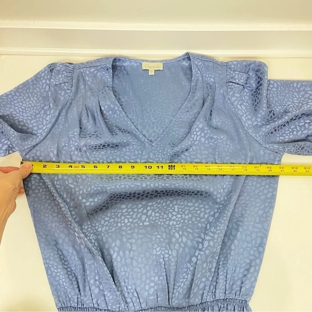 Chenault Satin Pebbled Blouse M NWOT